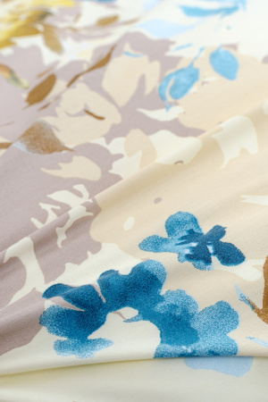 563130e1-f01f-4394-b624-3f3d1a76f007